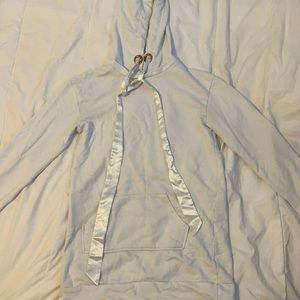 Flirtitude Active white xsmall/small sweatshirt